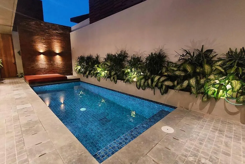 Villa Akhila 2 - 2 Bedroom Modern Tropical Villa At The Heart Of Seminyak