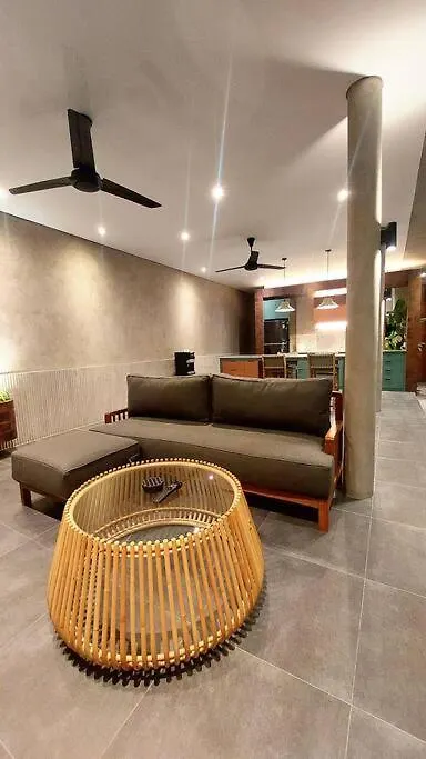 Villa Akhila 2 - 2 Bedroom Modern Tropical Villa At The Heart Of Seminyak